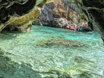 Grama Bay & Blue Cave Speed Boat Tour Adventure