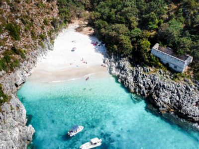 Grama Bay & Blue Cave Speed Boat Tour Adventure